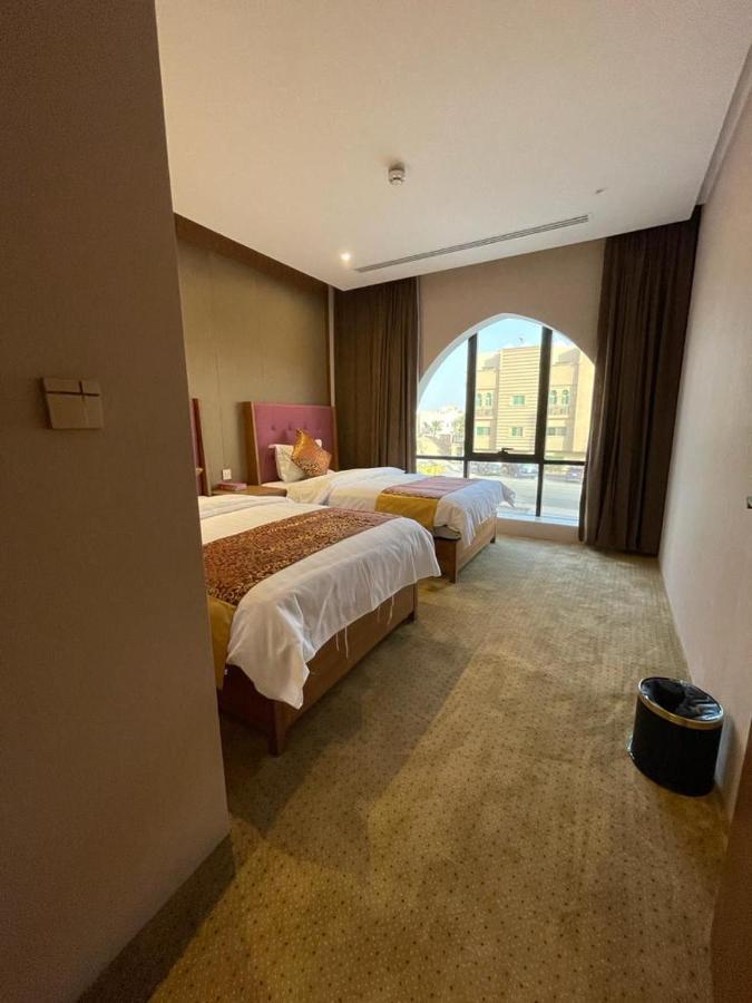 Hosta Al Yasmin Aparthotel Рияд Екстериор снимка